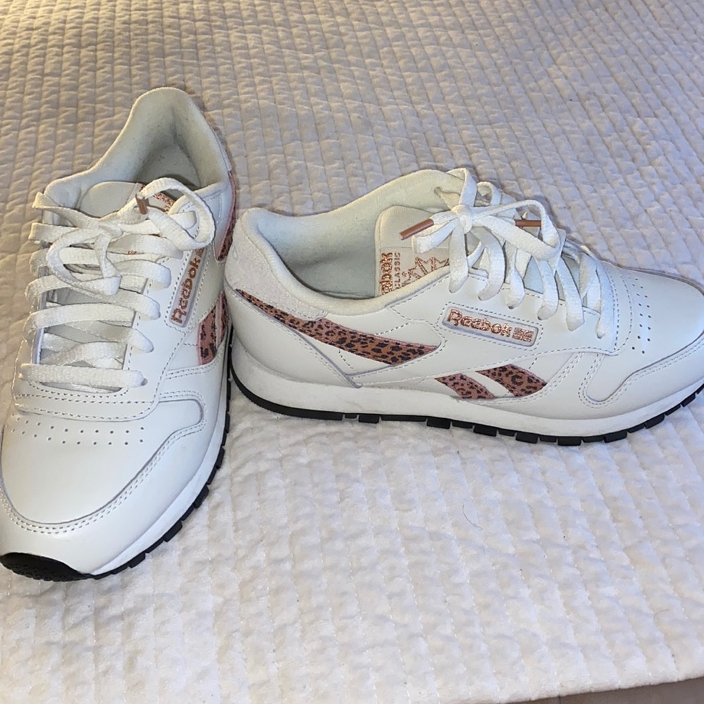 Cheetah print reebok